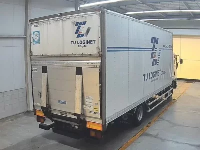 Isuzu FORWARD