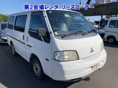 Mitsubishi DELICA