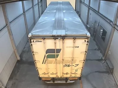 Isuzu TRUCK