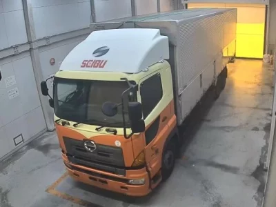 Hino TRUCK