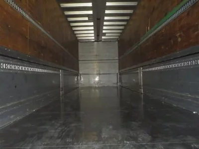 Hino TRUCK