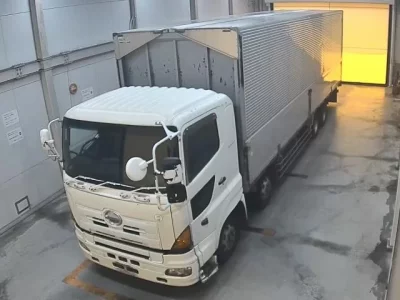 Hino TRUCK
