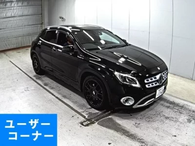 Mercedes-Benz GLA CLASS