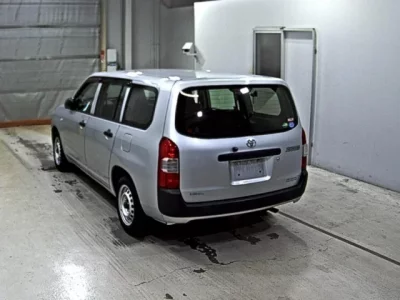 Toyota SUCCEED