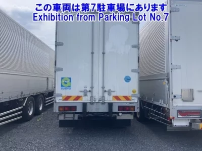 Isuzu GIGA