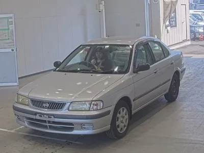 Nissan SUNNY