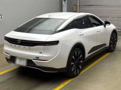 Toyota CROWN CROSSOVER