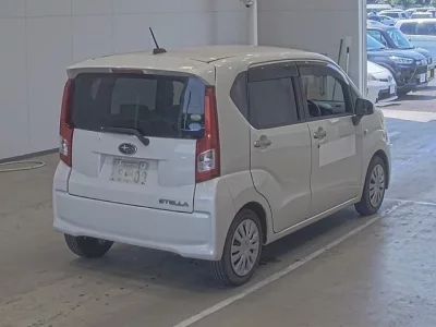 Subaru STELLA