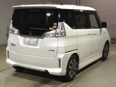 Mitsubishi DELICA D2