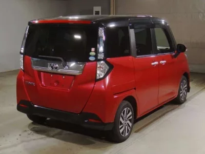 Toyota TANK
