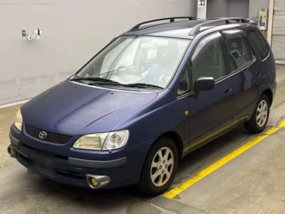 Toyota COROLLA SPACIO