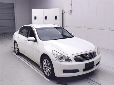 Nissan SKYLINE