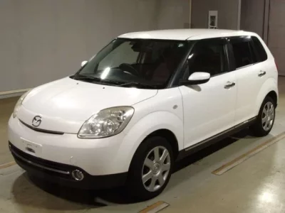 Mazda VERISA