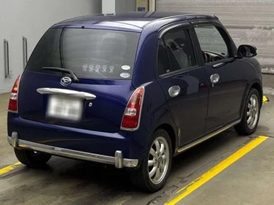 Daihatsu MIRA