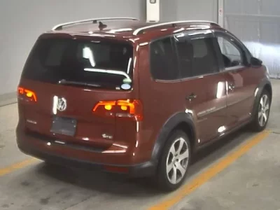 Volkswagen GOLF TOURAN