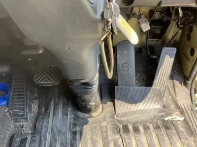 Nissan TRUCK