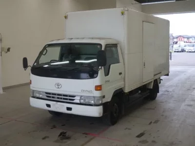 Toyota DYNA
