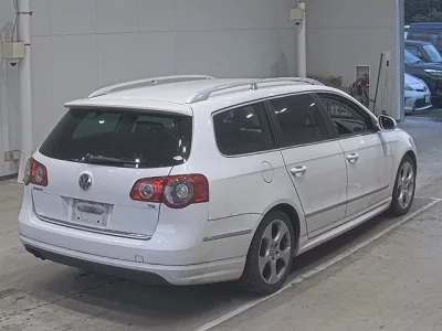 Volkswagen PASSAT VARIANT