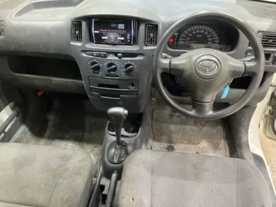 Toyota SUCCEED