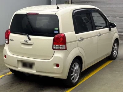 Toyota PORTE