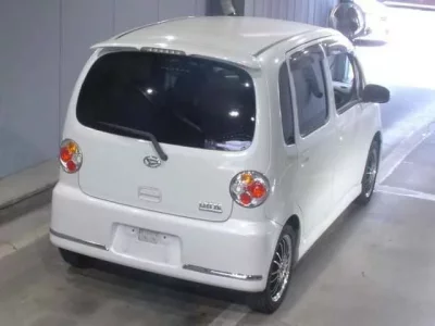 Daihatsu MOVE LATTE