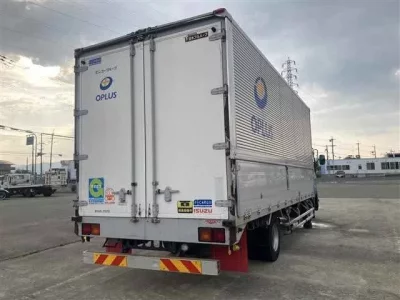 Isuzu FORWARD
