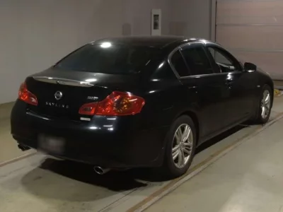 Nissan SKYLINE