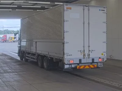 Hino PROFIA