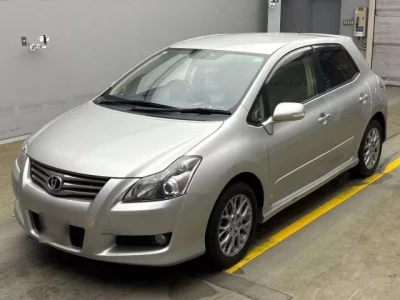 Toyota BLADE