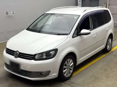 Volkswagen GOLF TOURAN