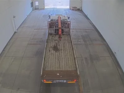Nissan TRUCK