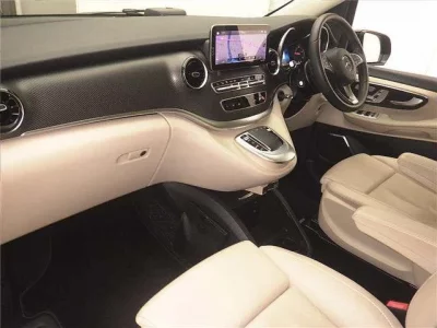 Mercedes-Benz V CLASS