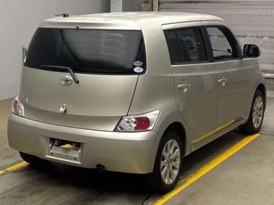 Toyota BB