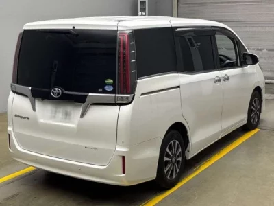 Toyota ESQUIRE