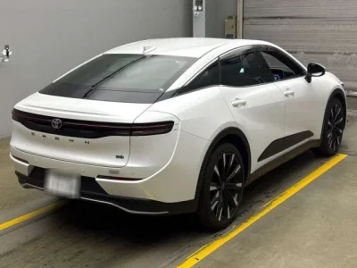 Toyota CROWN CROSSOVER