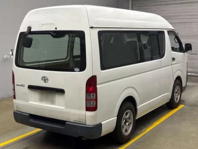 Toyota REGIUS ACE VAN