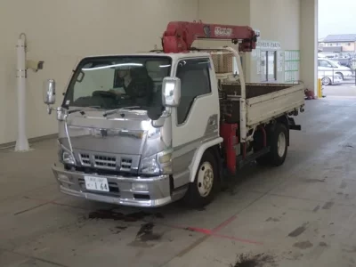 Isuzu ELF