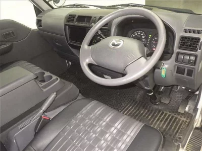 Mazda BONGO VAN