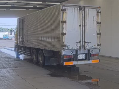 Hino PROFIA