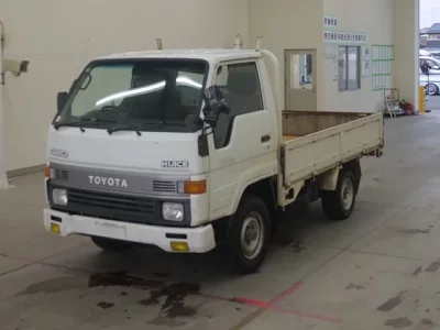 Toyota HIACE TRUCK
