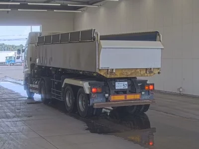Hino PROFIA