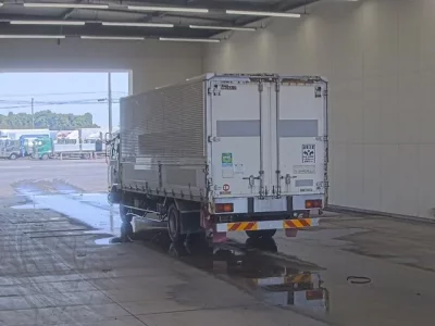 Nissan CONDOR