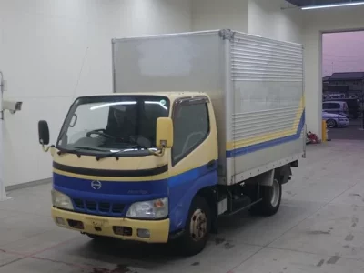 Hino DUTRO