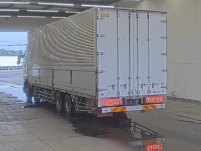Hino PROFIA