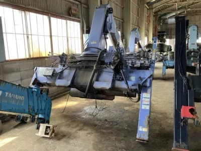 TADANO CRANE