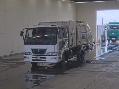 Nissan CONDOR