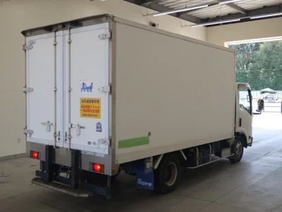 Isuzu ELF