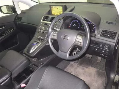 Lexus HS