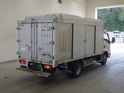 Hino DUTRO