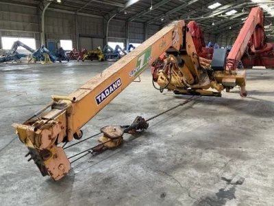 TADANO CRANE